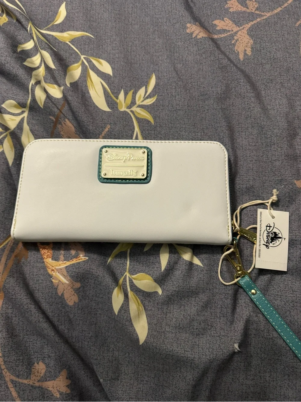Loungefly wristlet wallet